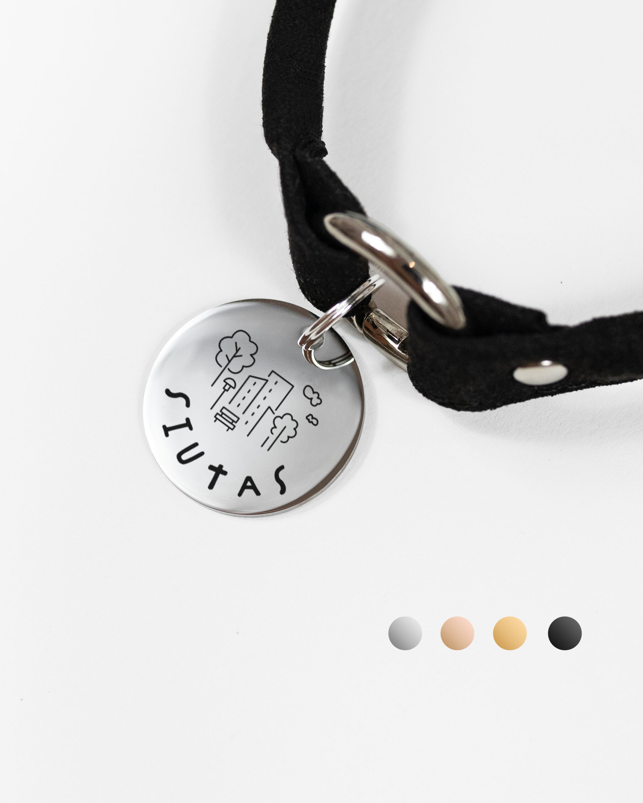 shiny engraved pendant with house collar, city drawing